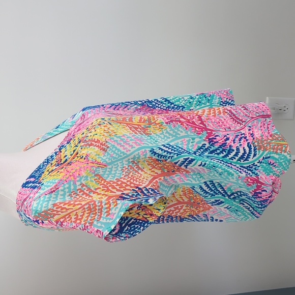 Lilly Pulitzer Asher Silk Blouse Top Electric Feel size Medium - Picture 10 of 11